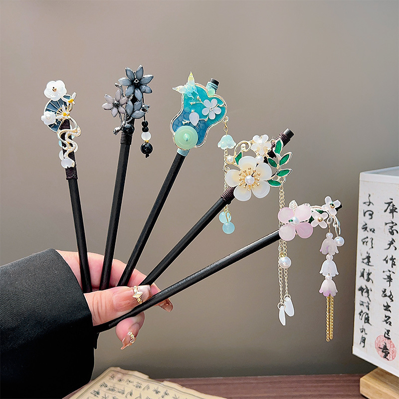 Classic Tassel Hair Stick Blac - đánh giá và giá Jewelry Making Adults